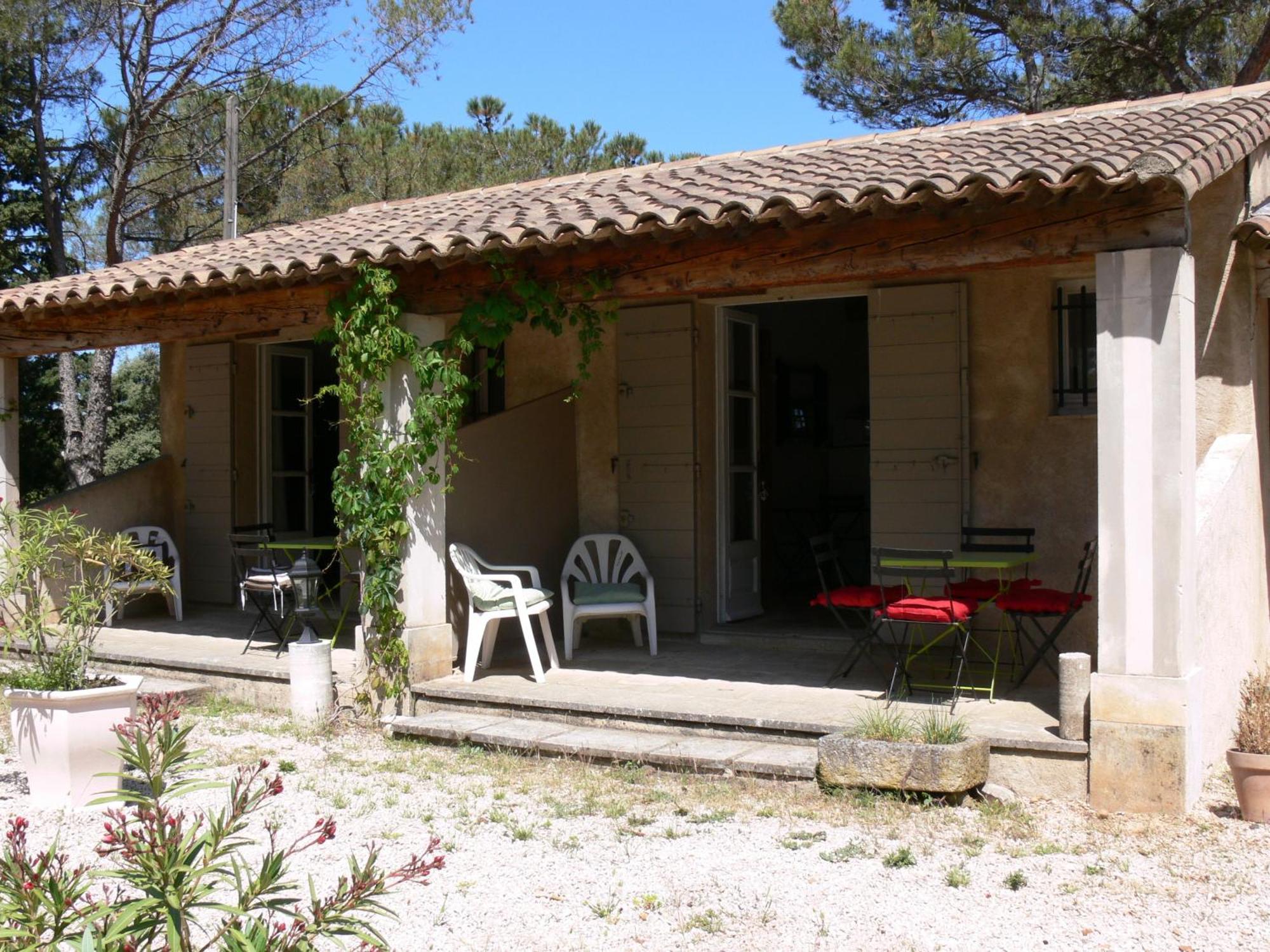 מלון Saint-Rémy-de-Provence La Coudouliere מראה חיצוני תמונה