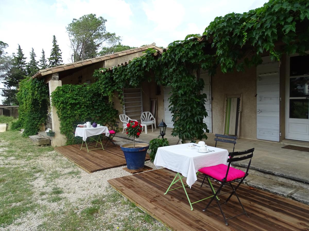 מלון Saint-Rémy-de-Provence La Coudouliere מראה חיצוני תמונה